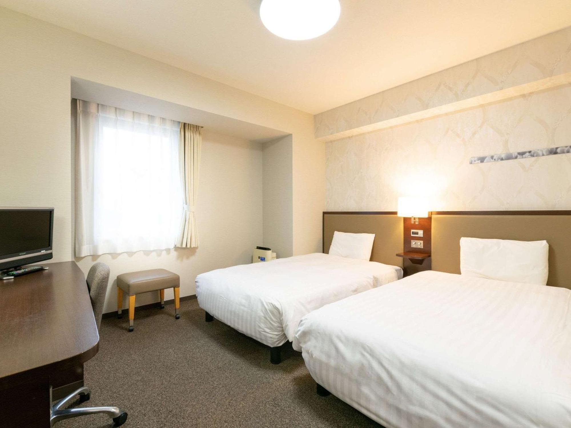 Comfort Hotel Toyama Exterior photo